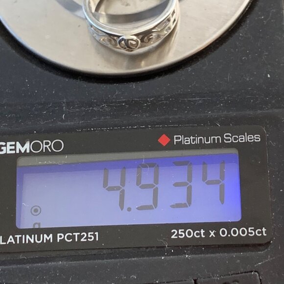 Solid Sterling Silver 925 Pierced Scroll Flat Band 5.5mm Wide Ring Size 7 - Picture 9 of 9